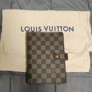 Louis Vuitton Agenda MM vintage